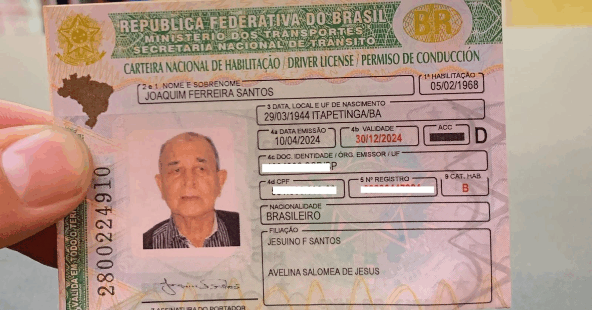Morador de São Roque encontra carteira com documentos e está à procura do dono Morador de São Roque encontra carteira com documentos e está à procura do dono